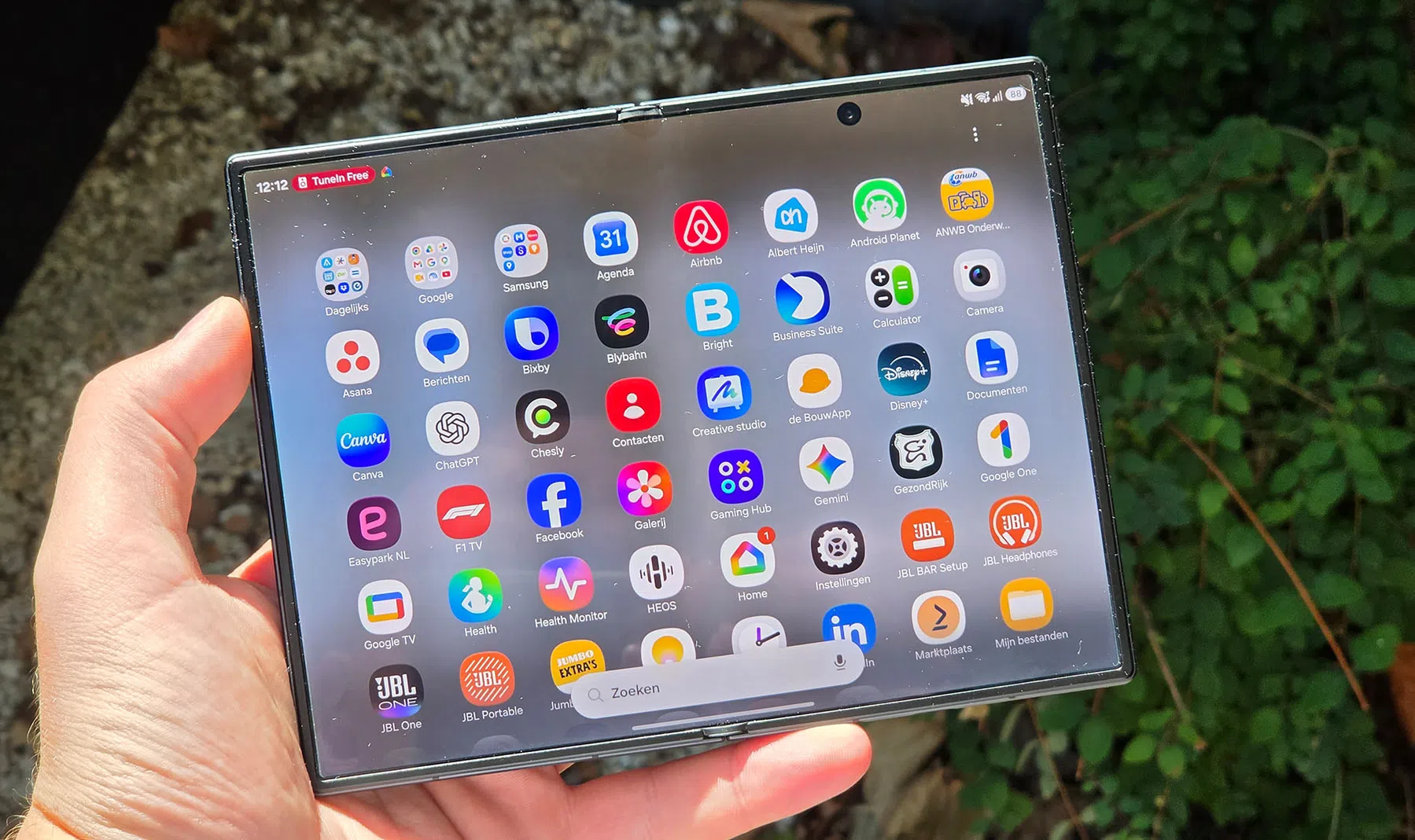 Samsung Galaxy Z Fold 8